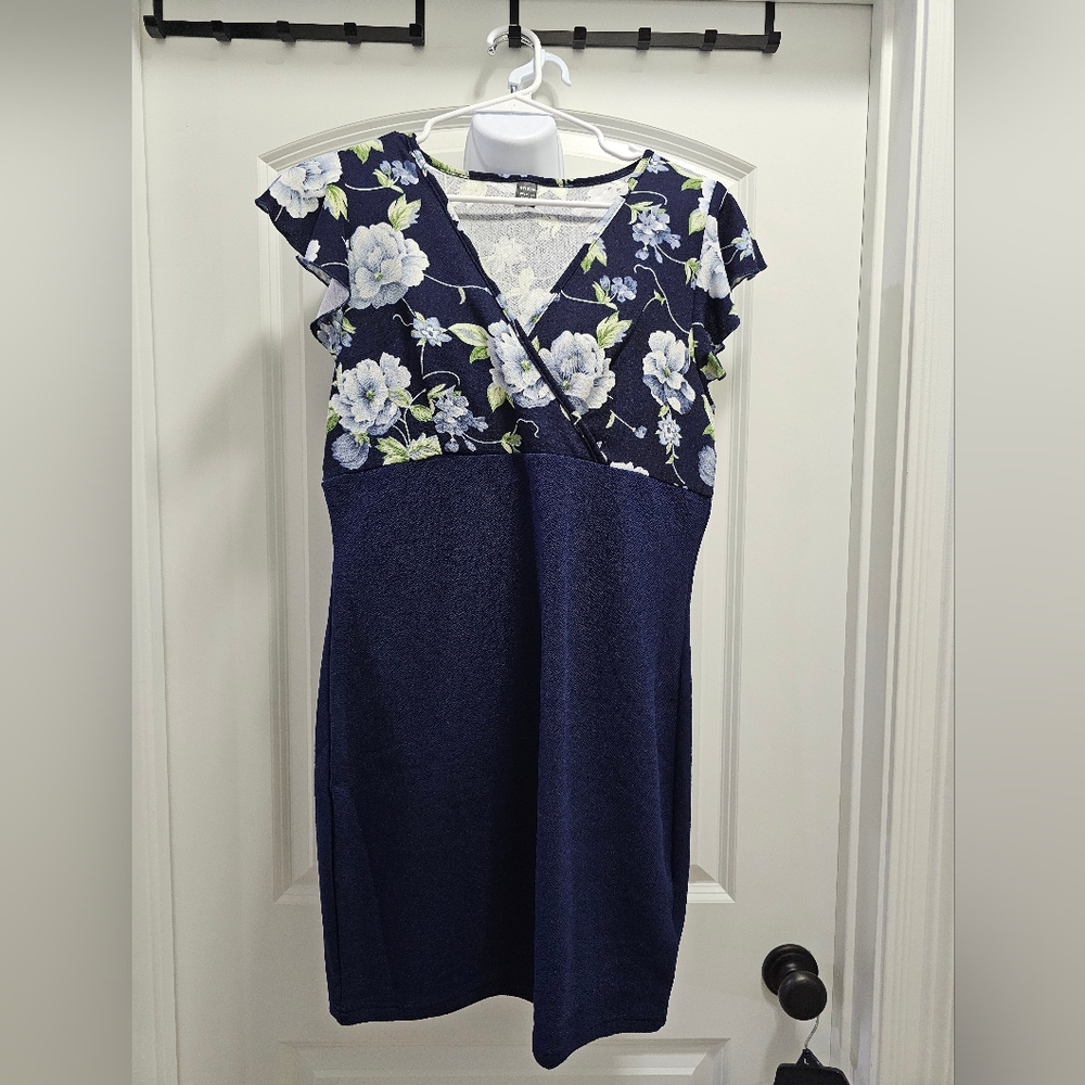 Floral Print Ruffle Trim Bodycon Dress Size 12 (XL)